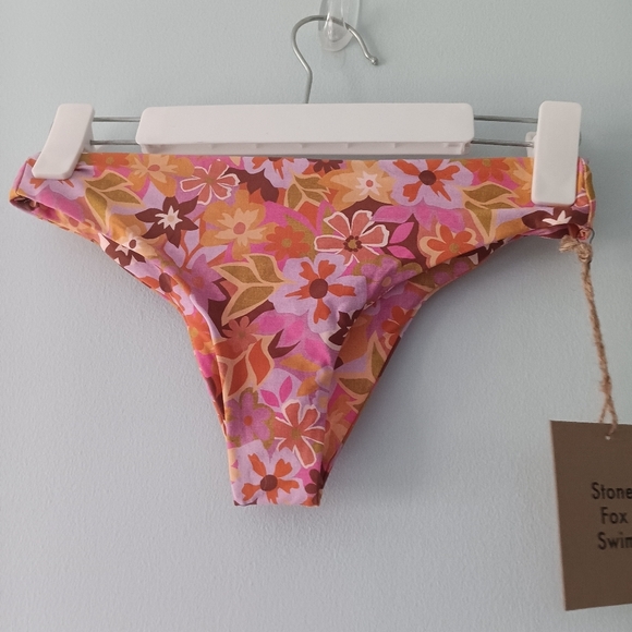 Stone Fox Swim Roca Retro Floral Tie Side Cheeky Bikini Bottom NWT XS - Picture 2 of 6
